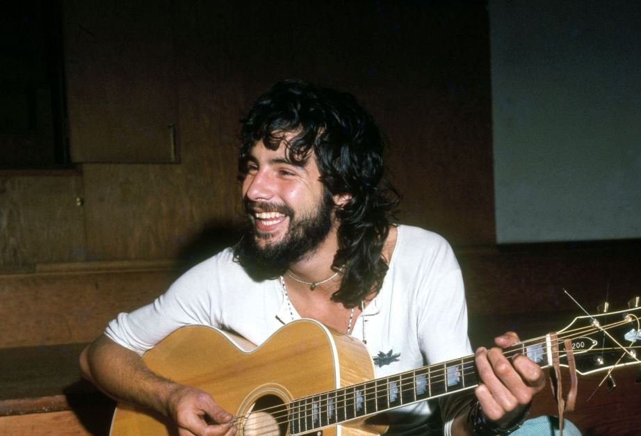 How Did Fauzia Mubarak Ali Meet Cat Stevens (Yusuf Islam)?
